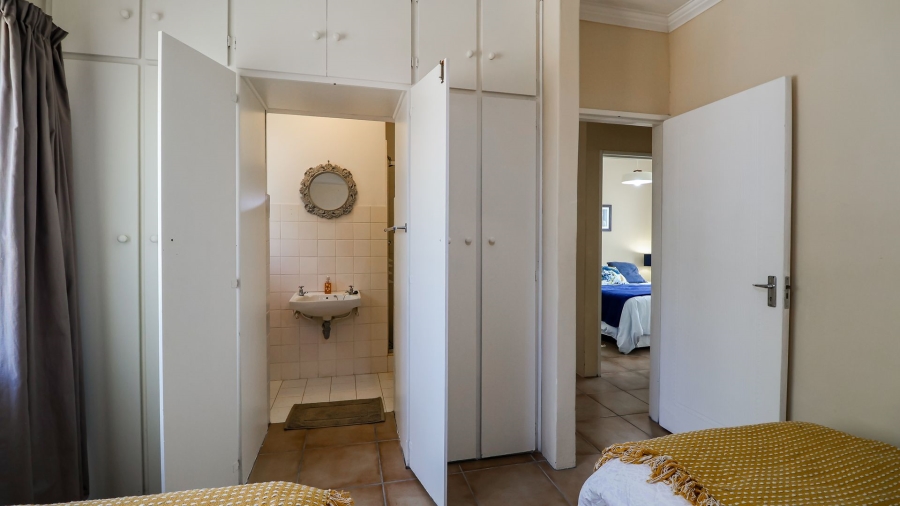 4 Bedroom Property for Sale in Stilbaai Wes Western Cape